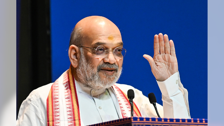 https://www.salarnews.in/public/uploads/images/newsimages/maannewsimage16102025_205547_Webs 728x410 (9).png